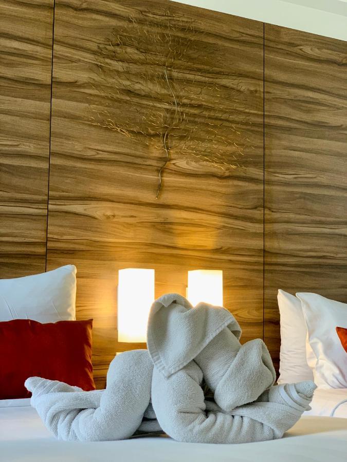 Grand Zuri Kuta Bali Hotel Buitenkant foto