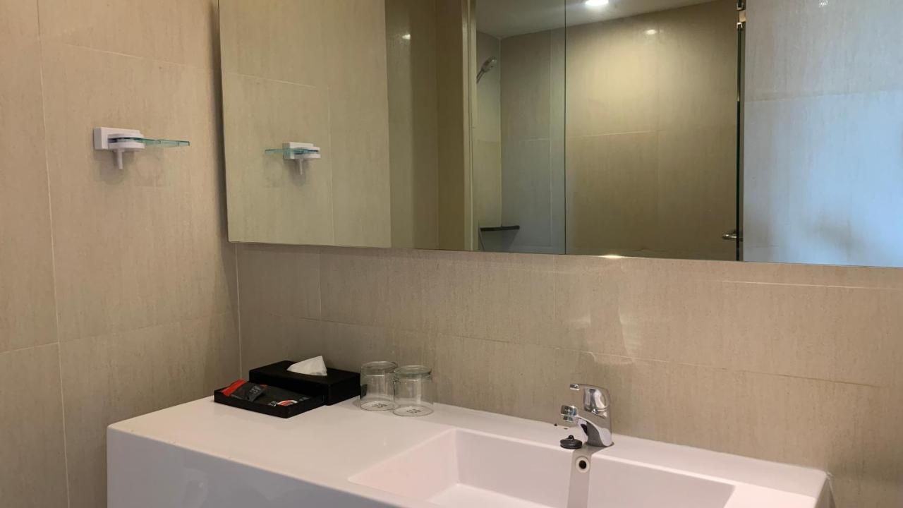 Grand Zuri Kuta Bali Hotel Buitenkant foto