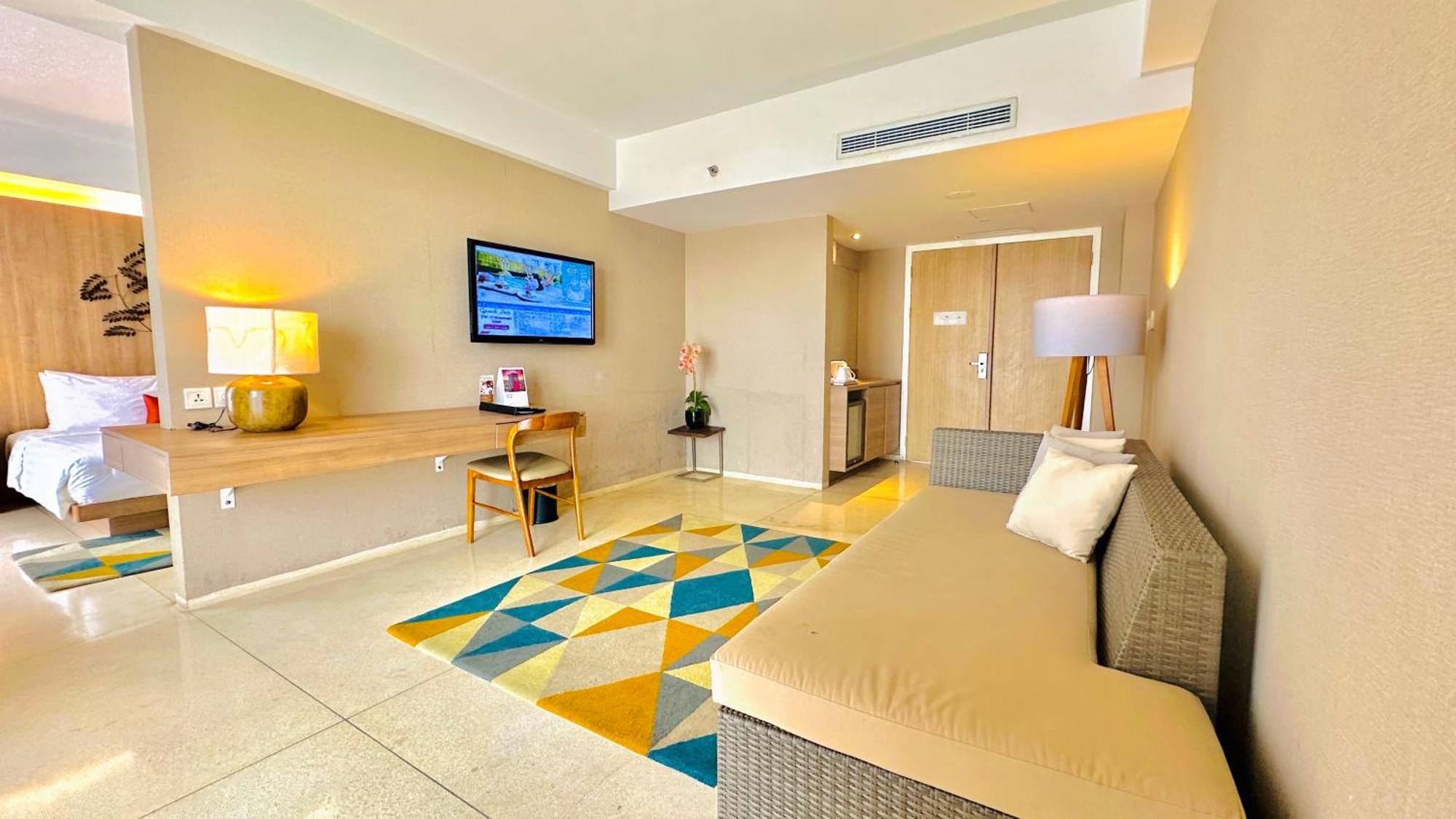 Grand Zuri Kuta Bali Hotel Buitenkant foto