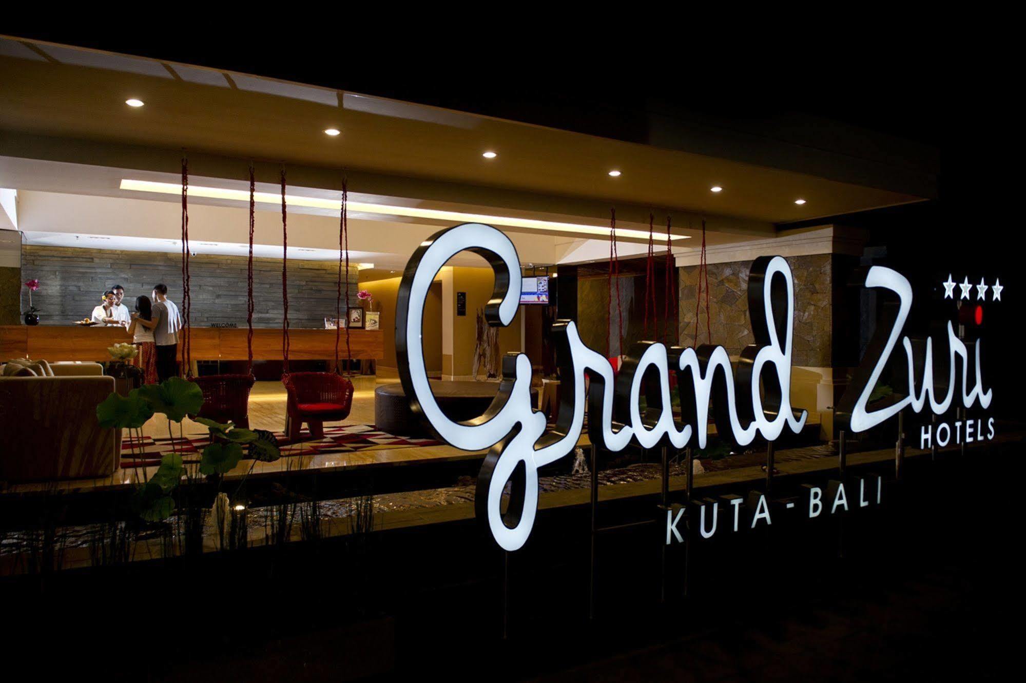 Grand Zuri Kuta Bali Hotel Buitenkant foto