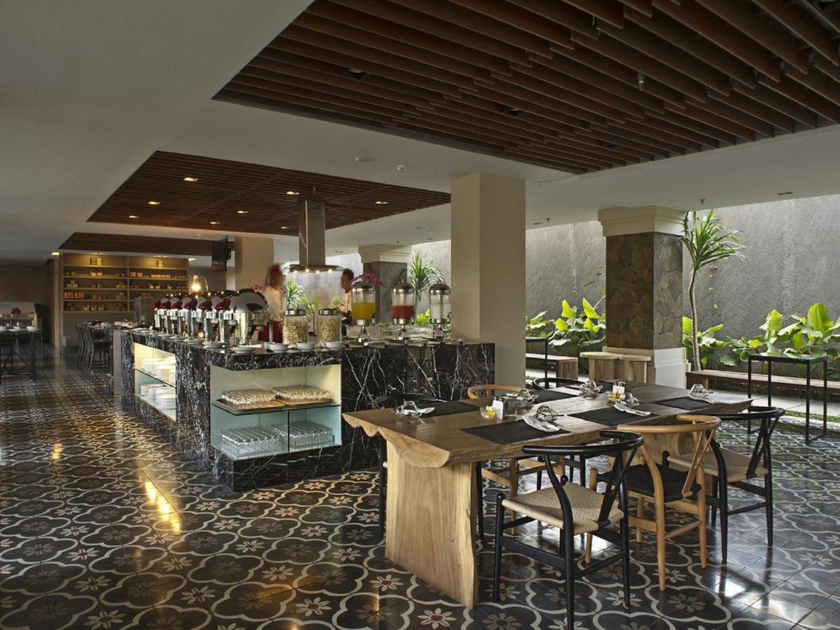Grand Zuri Kuta Bali Hotel Buitenkant foto